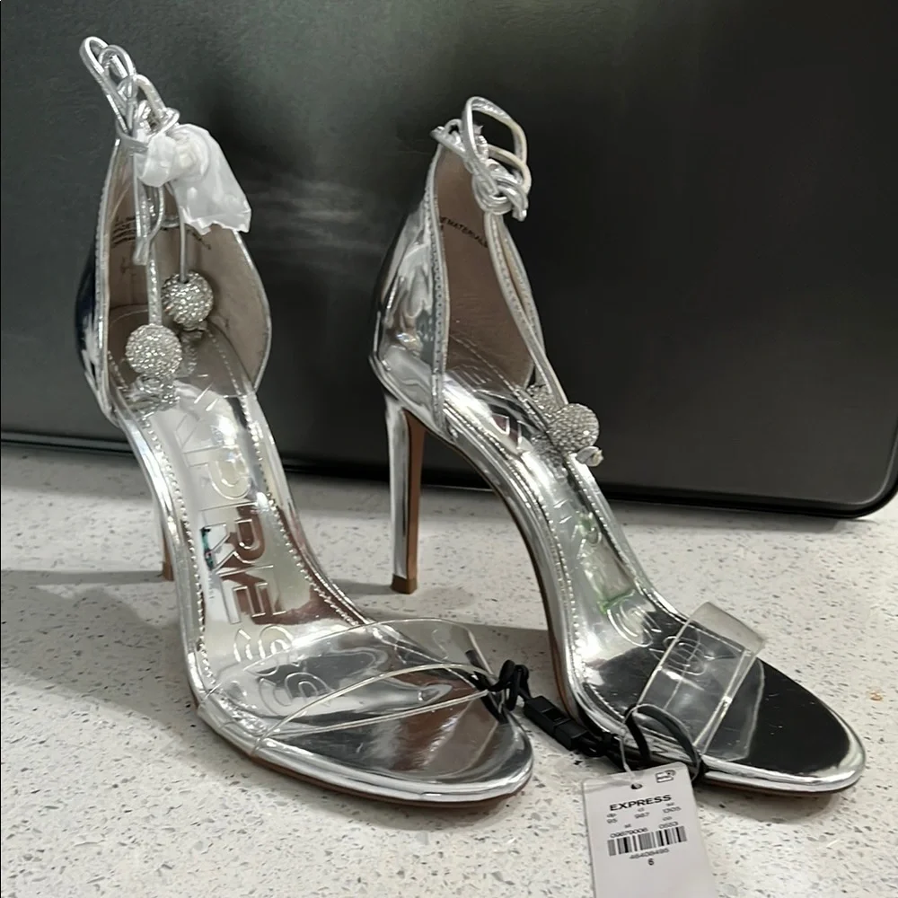 Express Silver Heel Sandals - Picture 2 of 4